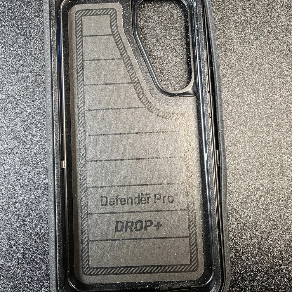 OtterBox durable black